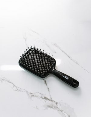 Wide brush for normal and thick hair