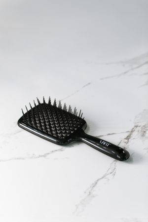 Wide brush for normal and thick hair - Image 2